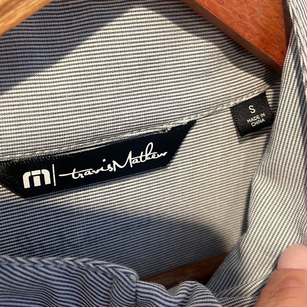 Travis Matthew track jacket - Picture 5 of 5